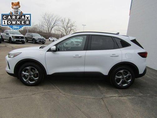 2025 Ford Escape ST-Line Select