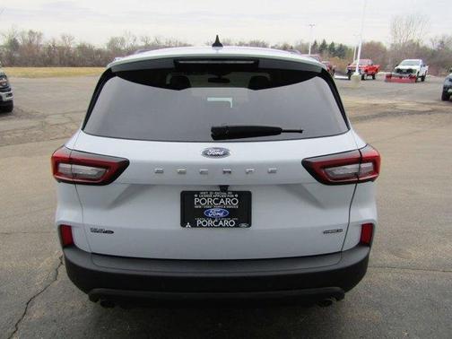 2025 Ford Escape ST-Line Select
