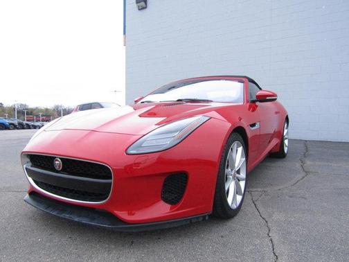 2019 Jaguar F-TYPE Base