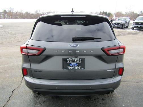 Carbonized Gray Metallic 2023 Ford Escape ST-Line Select