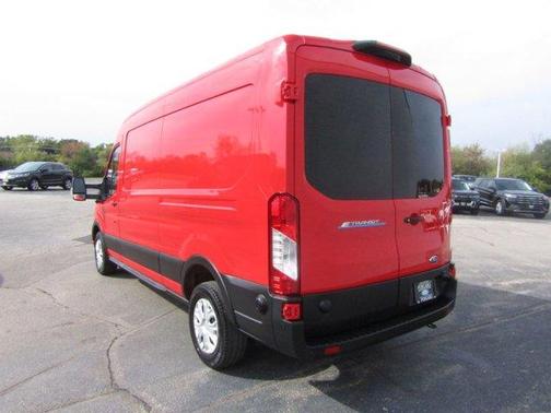 2024 Ford E-Transit Base
