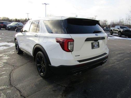 2022 Ford Explorer ST
