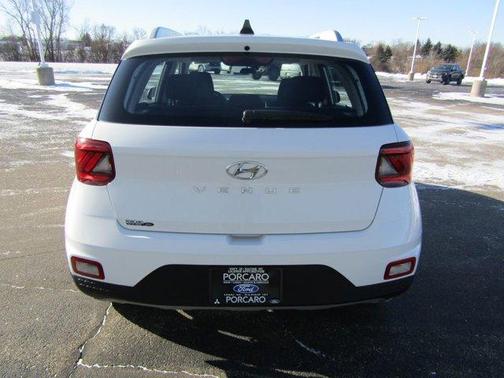 2021 Hyundai VENUE SEL