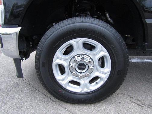 2025 Ford F-250 XLT