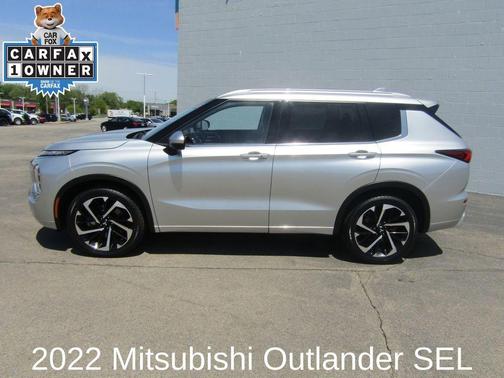 Alloy Silver Metallic 2022 Mitsubishi Outlander SEL