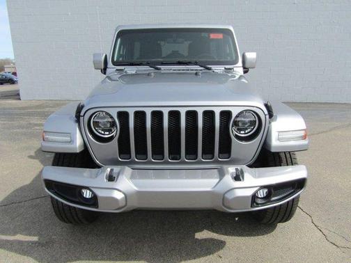 2021 Jeep Wrangler Unlimited Sahara Altitude