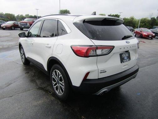 2021 Ford Escape SEL