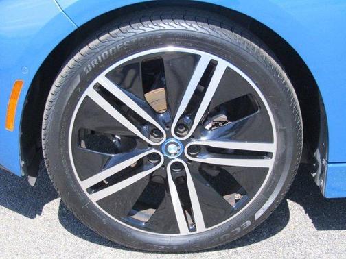 2018 BMW i3 94 Ah w/Range Extender