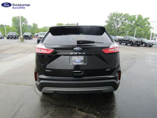 Agate Black Metallic 2024 Ford Edge SEL