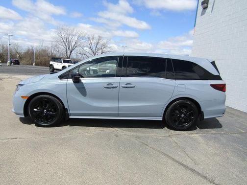 2023 Honda Odyssey Sport