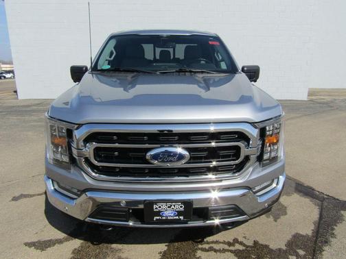 Iconic Silver Metallic 2023 Ford F-150 XLT