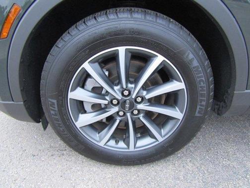 2022 Lincoln Nautilus Standard