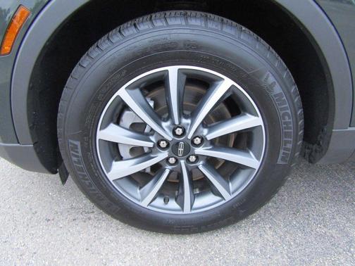 2022 Lincoln Nautilus Standard
