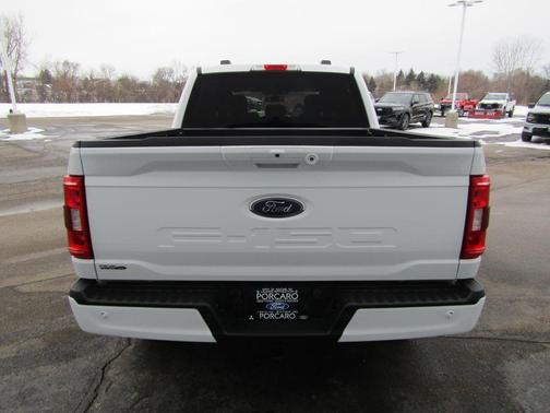 Oxford White 2023 Ford F-150 XLT