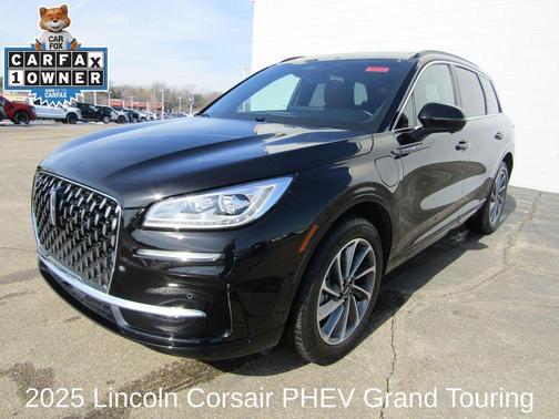 Infinite Black Metallic 2025 Lincoln Corsair Grand Touring
