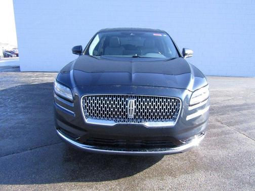 2021 Lincoln Nautilus Reserve