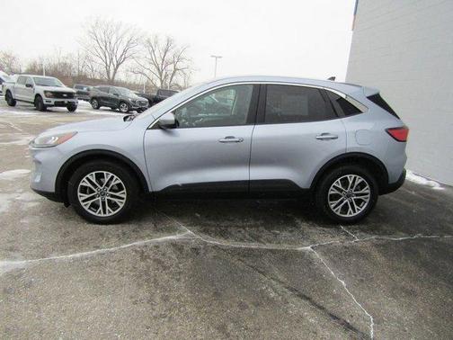 2022 Ford Escape SEL