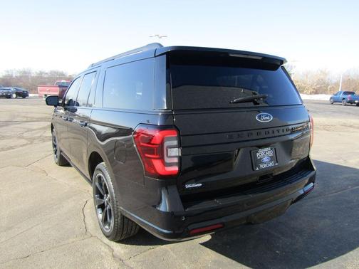 2023 Ford Expedition Max Limited