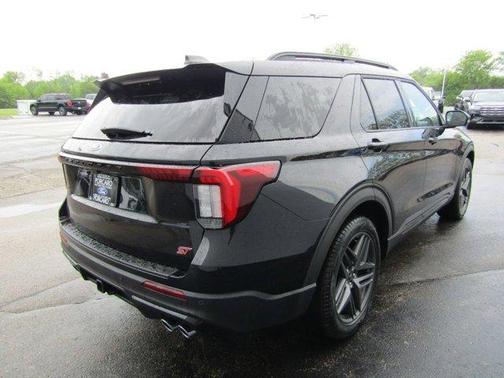 Agate Black Metallic 2026 Ford Explorer ST