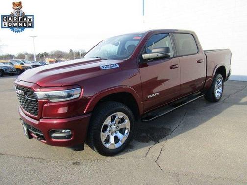 Delmonico Red Pearlcoat 2025 RAM 1500 Big Horn/Lone Star
