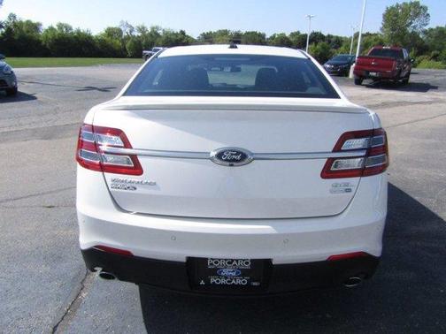 2016 Ford Taurus SEL