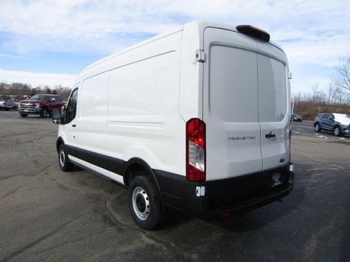 2025 Ford Transit-250 148 WB Medium Roof Cargo