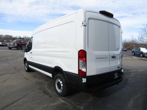 2025 Ford Transit-250 148 WB Medium Roof Cargo