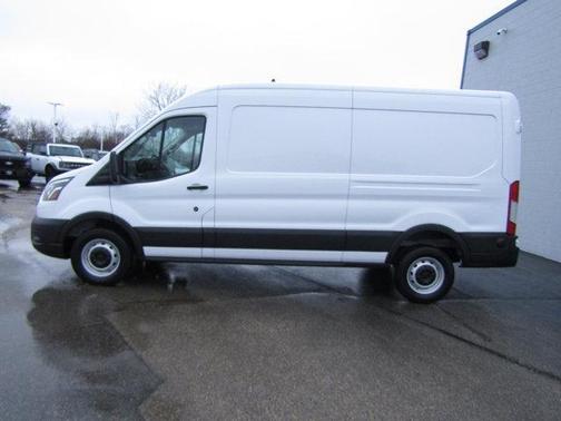 2025 Ford Transit-250 148 WB Medium Roof Cargo