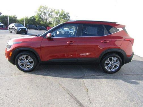2024 Kia Seltos S