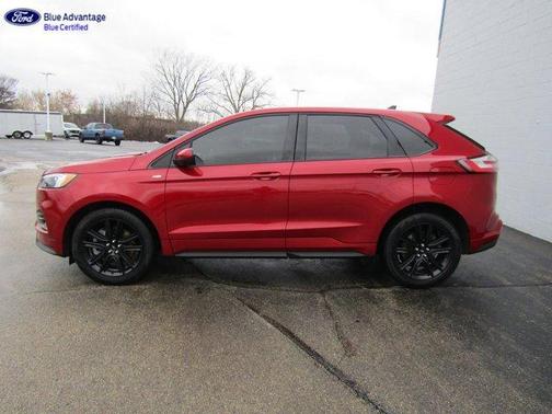 Rapid Red Metallic Tinted Clearcoat 2024 Ford Edge ST Line