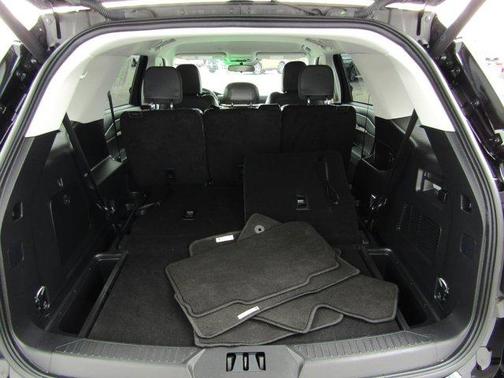 Agate Black Metallic 2025 Ford Explorer Active