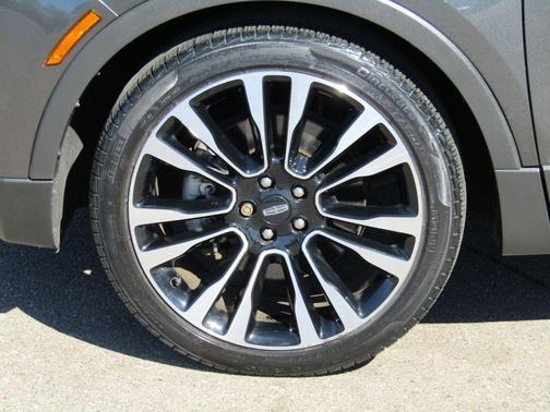 Magnetic Gray Metallic 2019 Lincoln MKC Reserve