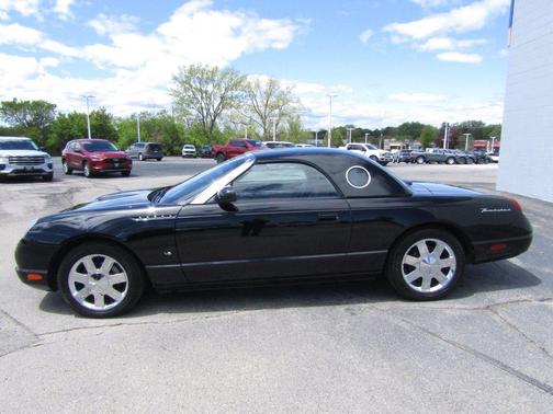 2003 Ford Thunderbird