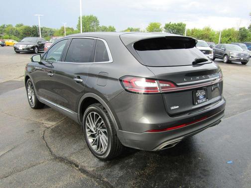 2020 Lincoln Nautilus Reserve