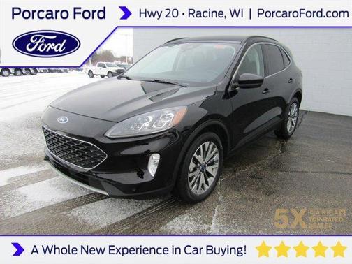 2022 Ford Escape Titanium