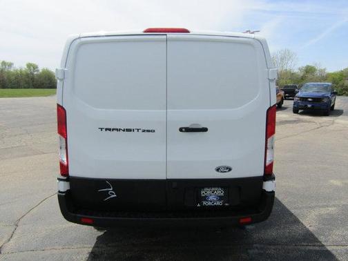Oxford White 2026 Ford Transit-250 Base