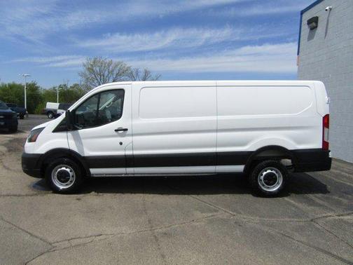 Oxford White 2026 Ford Transit-250 Base