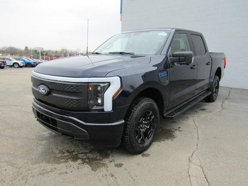 2025 Ford F-150 Lightning XLT
