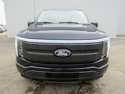 2025 Ford F-150 Lightning XLT