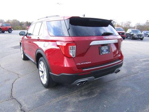 2022 Ford Explorer Platinum