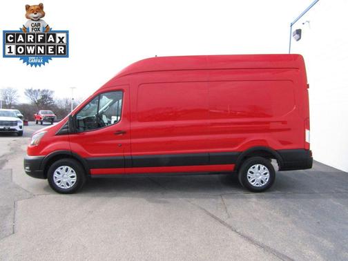 2023 Ford E-Transit Base