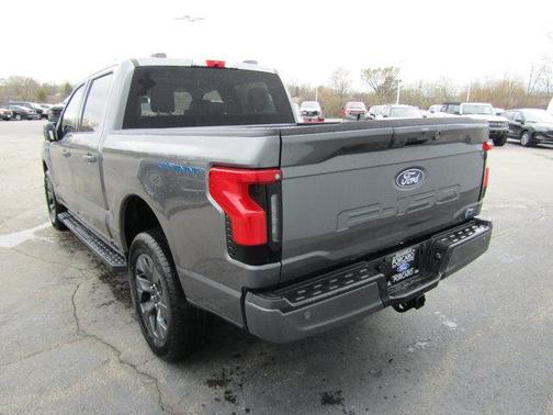 2025 Ford F-150 Lightning Flash