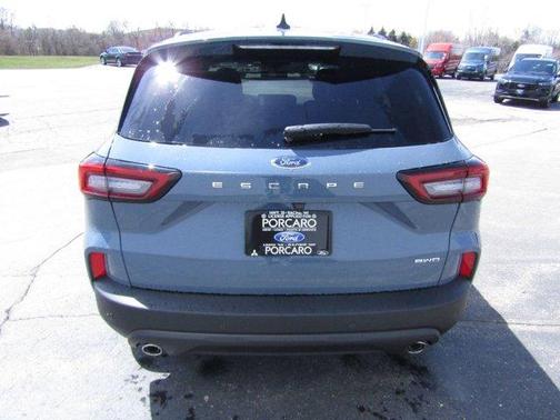 2025 Ford Escape ST-Line