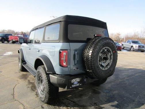 Azure Gray Metallic 2025 Ford Bronco Outer Banks