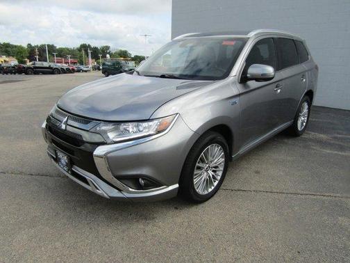 Mercury Gray Metallic 2022 Mitsubishi Outlander PHEV SEL
