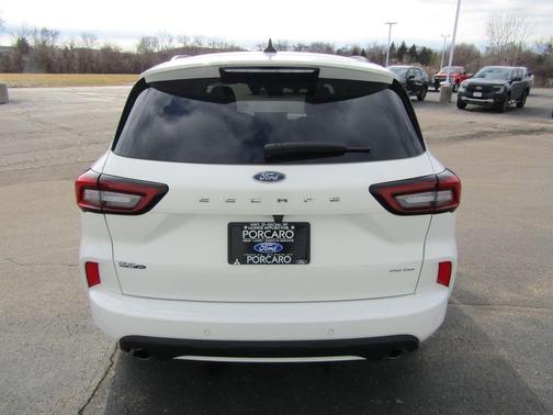 2023 Ford Escape ST-Line Select