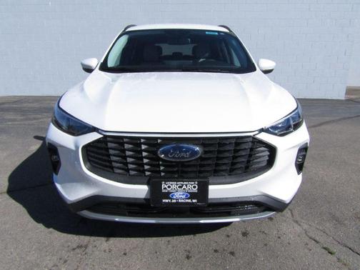 2026 Ford Escape Platinum