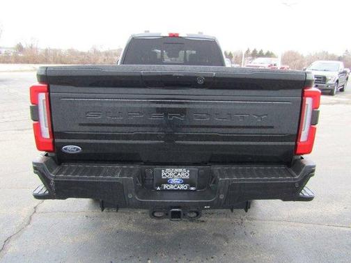 2025 Ford F-350 Platinum