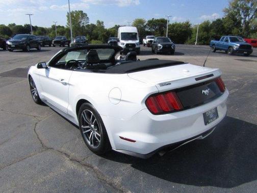 2017 Ford Mustang EcoBoost Premium