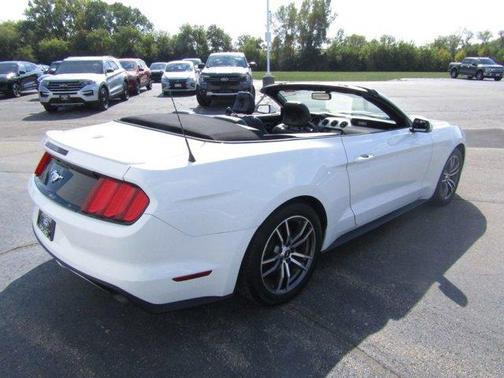 2017 Ford Mustang EcoBoost Premium